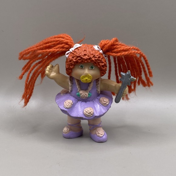 1985 Vintage O.A.A. Cabbage Patch Kids PVC Cake Topper Miniature Figurine - Picture 1 of 3